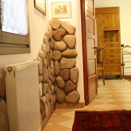 Bed & Breakfast Casale Dei Pavoni